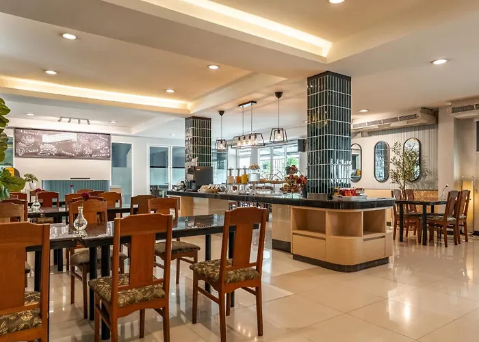 Golden Jade Suvarnabhumi Hotel 3*